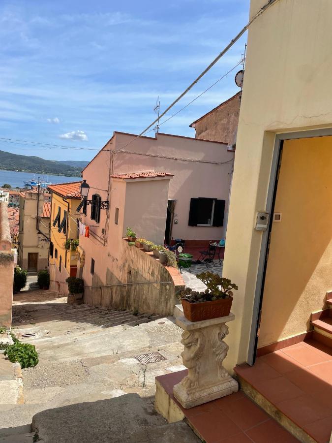 Hotel La Scalinata Portoferraio Exterior foto
