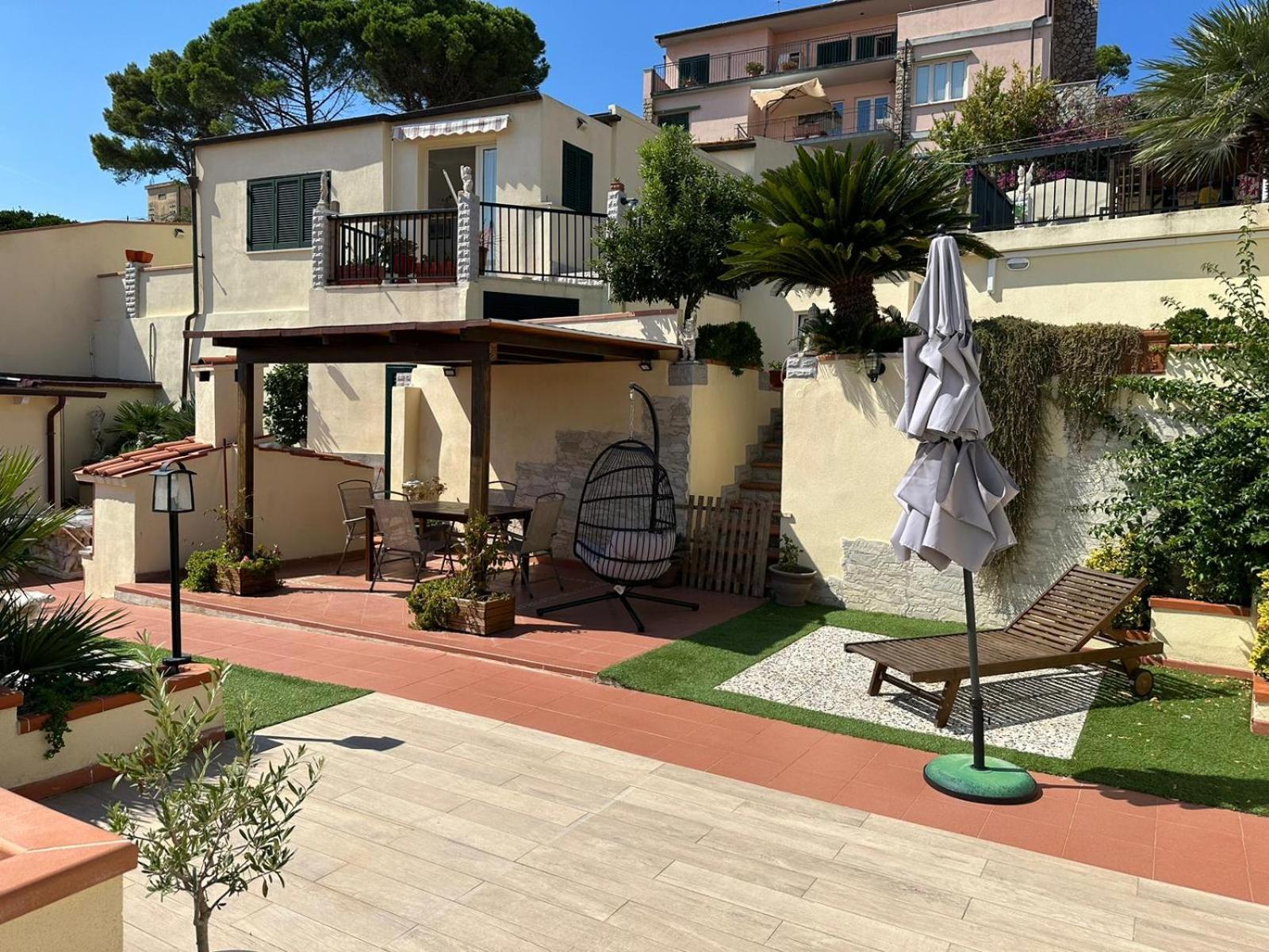 Hotel La Scalinata Portoferraio Exterior foto